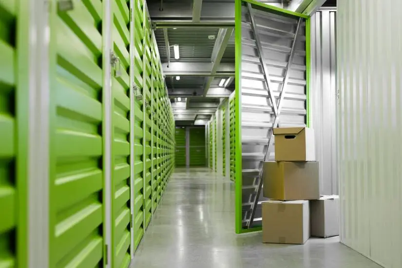 Self Storage / Armazenamento